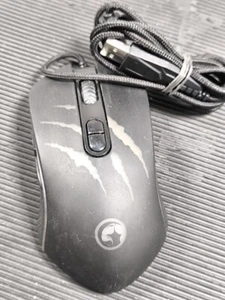 Marvo Scorpion M425G Gaming Mouse - Used, Works, Scratched - Picture 1 of 6