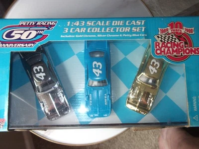 Richard Petty 1970 #43 Plymouth Superbird Limited Edition 1/43 scale 3 CAR SET - Image 1 of 4