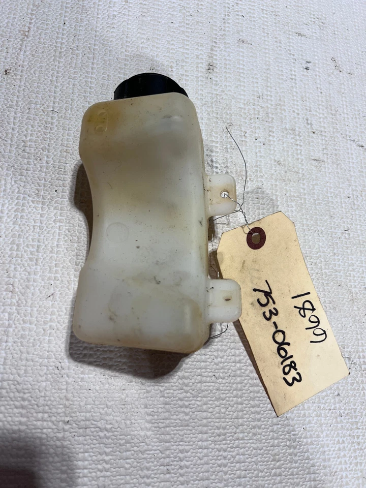 Tanque de gasolina recortadora de cuerda MTD / Troy-bilt 753-06183 / tapa de gas 791-182612 (#6681) Foto 1 de 4