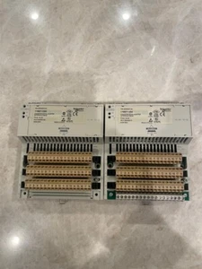 SCHNEIDER AUTOMATION 170ADM37010 I/O BASE CON ADATTATORE 170INT11000 **GARANTITO** - Foto 1 di 2