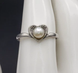 Vintage Pearl Heart Sterling Silver Ring Size 7.75 - Picture 1 of 12