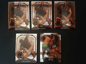 LOT 4 x 2011 Topps UFC Finest Base #83 Jon Jones 1 x 2012 #32 - Foto 1 di 2