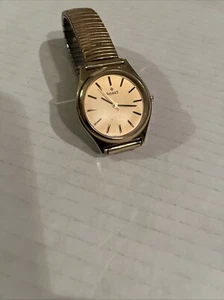 Signet Quartz Vintage Uhr Gold Zifferblatt funktioniert nicht reparaturbedürftig - Bild 1 von 12