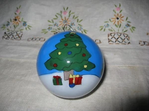 Lovely Hand-Painted Glass Ornament "Christmas Winter Scene" Greenbrier Int'l - Picture 1 of 4