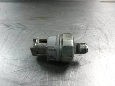 Sensor de presión de aceite del motor para 06-17 Toyota Yaris 1.5 Foto 1 de 4
