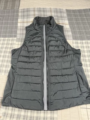 Chaleco acolchado atlético gris grande mandarina para mujer cuello falso bolsillos con cremallera completa Foto 1 de 4