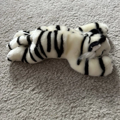Vintage K&M International White Tiger Cub Blue Eyes Plush - Image 1 of 4