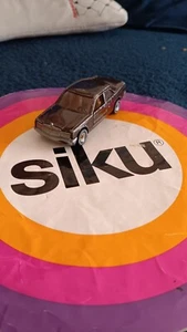 siku 1054 Mercedes 190E Schokoladenbraun - Bild 1 von 7