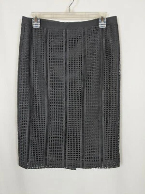 Falda lápiz geométrica con superposición de encaje de diamantes negros Classiques Entier talla 8 Foto 1 de 4