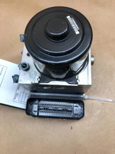 2011-2017 BMW X3 Abs Anti-Lock Brake Pump Assembly W/ Dynamic X Control OEM - Picture 1 of 2