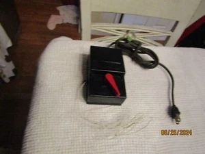 Vintage Lionel HO 103 Power Pack with Wires Tested - Picture 1 of 5
