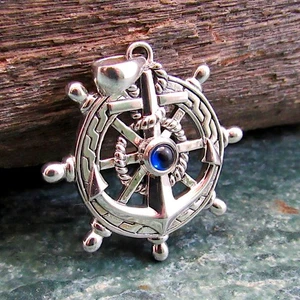 Colgante de casco de rueda de barco de plata esterlina 925 maciza con joyería náutica de zafiro - Imagen 1 de 8