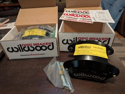 Wildwood Caliper Set With Pads, NEW! 120-11872-bk. D154 GM - Image 1 of 4