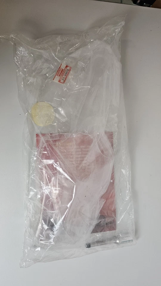 DeAgostini 1:10 Orginalverpackter Karosserie für Kyosho Ferrari F2004 - Bild 1 von 1