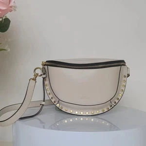 Authentic Studded Leather Belt Bag NWT Isabel Marant Skano Trendy White - Foto 1 di 13