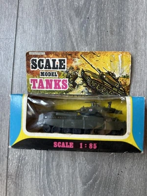 Vintage Scale Model Tanks Chieftain 1:85 Die Cast Metal Universal Hong Kong NIB - Image 1 of 4