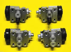 Kit cilindri freno per Suzuki LJ80 assale anteriore 4 cilindri freno ruota - Foto 1 di 1