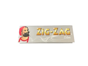 ZIG ZAG SILVER STANDARD Regular Smoking Cigarette Rolling Paper - 1 5 10 25 50 - Picture 1 of 1