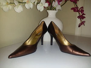 Rampage "Haddie" Classic Womens Brown Pearl Stiletto High Heel Shoes Sz. 7,5M - Picture 1 of 12