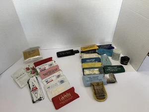 Lot Of vintage Women’s Rain Bonnets-advertising-plastic Rain-union-funeral-celeb - Picture 1 of 9