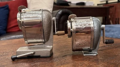 Lote de 2 sacapuntas vintage Boston autoalimentador Foto 1 de 4