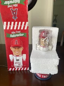 Mike Trout Nutcracker Los Angeles Angels Of Anaheim - Picture 1 of 9