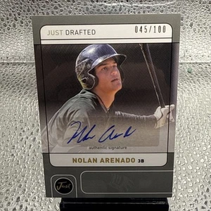 NOLAN ARENADO 2011 Just DRAFTED Rookie Autograph Black Auto RC #/100 - Bild 1 von 10