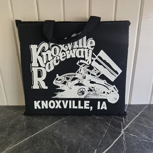 Knoxville Raceway schwarzes Sitzkissen Iowa - Bild 1 von 9