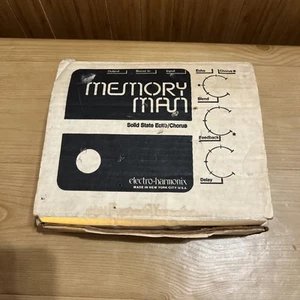 Electro Harmonix Stereo Memory Man Echo Chorus Vibrato 1984 Guitar Effect Pedal - Picture 1 of 12