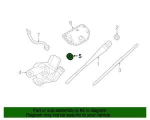 ( 1 )GENUINE LAND ROVER LR000708 Rr Wiper Motor Grommet 08-15 LR2, 12-19 Evoque - Picture 1 of 3
