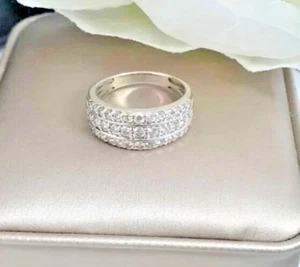 Anillo de diamantes de oro blanco de 9 quilates - talla Q - peso 4,2 gramos-28 x0,025 quilates - 14x0,06 quilates - Imagen 1 de 4