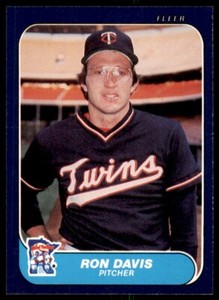 1986 Fleer Ron Davis . Minnesota Twins #390
