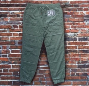 Matilda Jane Girls Green Joggers Athletic Pants , Size 14 - Picture 1 of 4