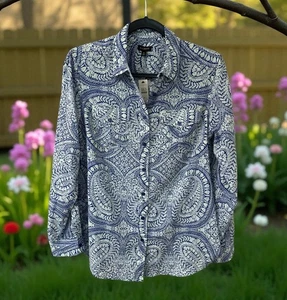 NWT Talbots Floral Paisley Button Down Shirt Blue Lightweight SIZE MEDIUM $89 - Picture 1 of 5