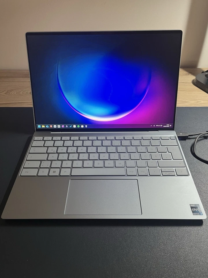 Dell XPS 13” 9315, 8/256, Intel 12th Gen. - Immagine 1 di 4