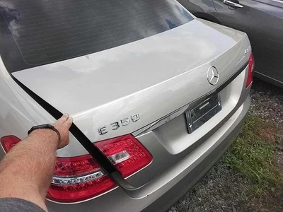 Used Deck Lid fits: 2010 Mercedes-benz Mercedes e-class 212 Type Sdn E300 Grade - Изображение 1 из 4