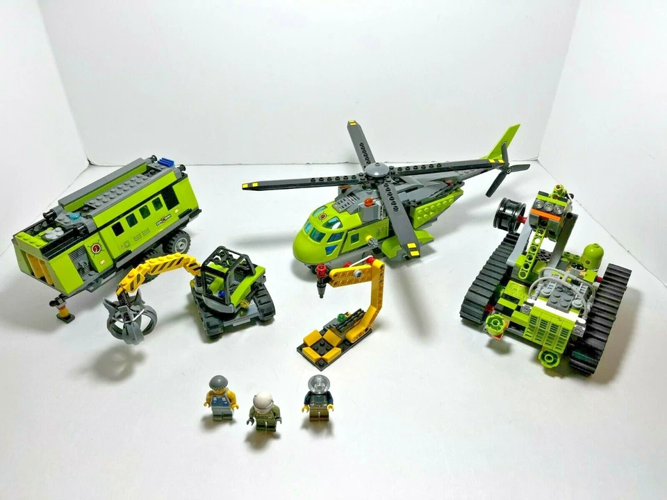 LEGO Volcano Explorers: helicopter 60123 + Boulder Blaster 8707 + trailer 60124 - Image 1 of 4