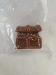 Wade Whimsies Treasure Chest Nautical Wonderland Series - Red Rose Tea 2012-2015 - Picture 1 of 6