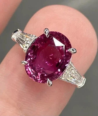 1.90 Ct Oval Cut Natural Ruby & Diamond Wedding Ring Solid 950 Platinum - Image 1 of 4