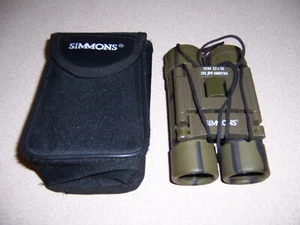 Simmons 1144 12x25 1000YDS Fernglas Camouflage mit Tasche - Bild 1 von 2