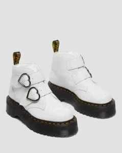 Dr. Martens Devon Heart Women Size US 6 Platform Boots White Black Leather NWOB - Picture 1 of 15