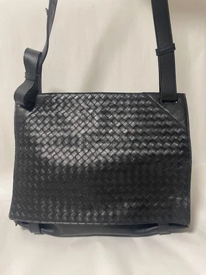 BOTTEGA VENETA Intrecciato Black Messenger Bag A4 Fits Used - Image 1 of 4