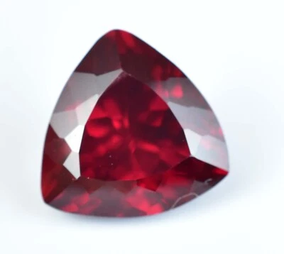 Natürlich Pyrop Granat 7.60 Karat Trillion Agl Zertifiziert Mosambik Lose - Bild 1 von 4