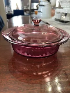Cazuela redonda vintage Vision Corning Ware 1 cuarto V-31-B arándano con tapa - Imagen 1 de 10