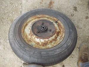 1940 John Deere L tractor JD cast front hub /  rim & GoodYear 6.00x16" tire - Picture 1 of 12