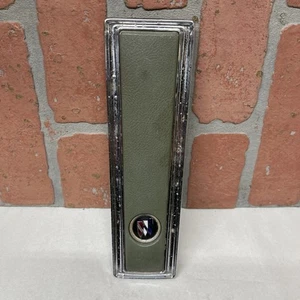 Almohadilla de bocina de volante Buick Skylark 1967 1968 de colección OEM 9746066 9746061 - Imagen 1 de 22