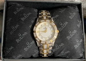 Reloj de pulsera Bulova para mujer cristal cuarzo dorado - Imagen 1 de 18