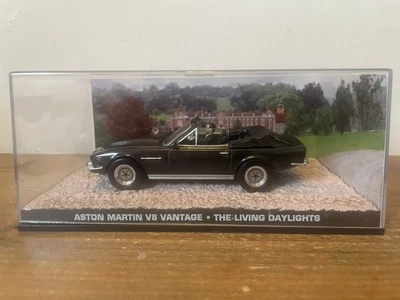 ASTON MARTIN V8 VANTAGE #69 007 James Bond Car Collection The Living Daylights - Image 1 of 4