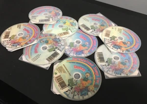 CD A MUSICAL JOURNEY THROUGH YOUR CHILD’S LIFE 54  NAMES TO CHOOSE FROM - Picture 1 of 7