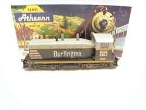ATHEARN SW 1200 LOCOMOTIVE -BURLINGTON  #9280 ~HO SCALE USED RUNS - Picture 1 of 9